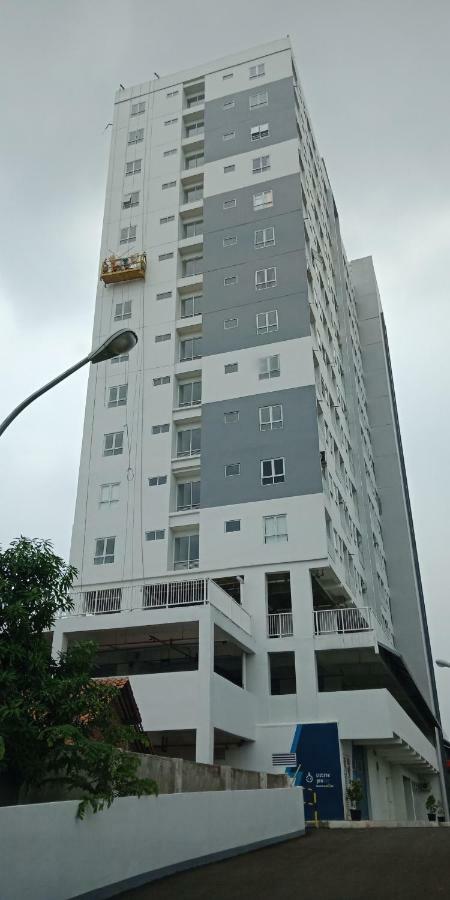 Apartment Poris88-Smart Tv Room Tangerang Ngoại thất bức ảnh